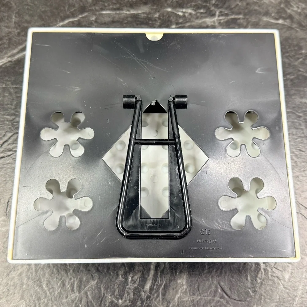 N/A letter holder
